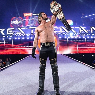 Seth Rollins cashes in his Money In The Bank