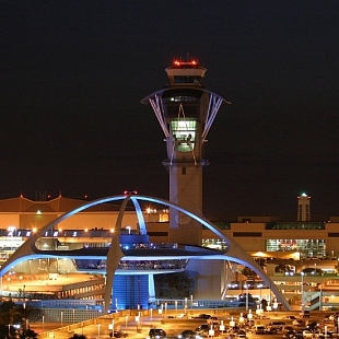 4. Los Angeles International Airport
