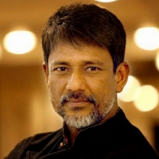 Adil Hussain talks about Naval Enna Jewel and also Shankar's two point zero