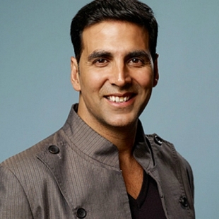 Akshay Kumar to attend the Women’s World Cup 2017 Finals in London to cheer for Team India