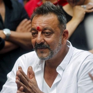 Bombay High Court questions Maharashtra Government for Sanjay Dutt’s early release
