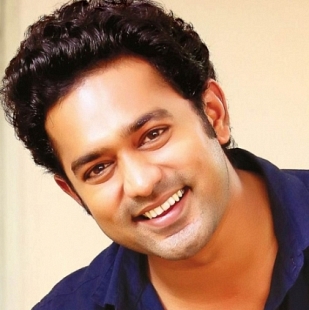 Malayalam actor Asif Ali joins facebook again to see memes and trolls