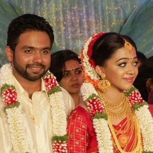 Malayalam director Vinayan's daughter got married today