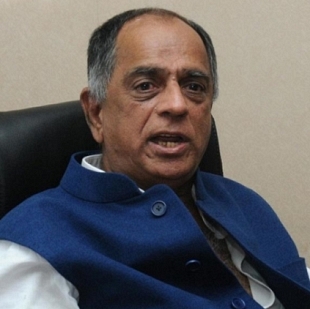 Pahlaj Nihalani may be fired owing to contempt of court