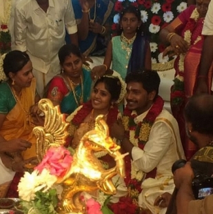Pannaiyaarum Padminiyum director Arunkumar gets married