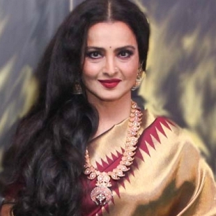 Rekha to make a comeback to Tollywood