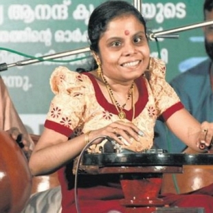 Vaikom Vijayalakshmi creates a new record in Gayathri Veena