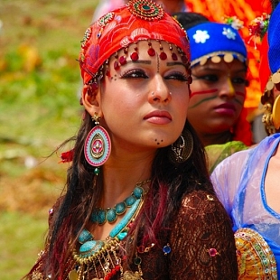 Aadhavan- The Gypsy Attire