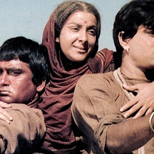 India's first submission for Oscars in the best foreign language category - Mother India (1957)