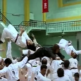 Anniyan Karate fight scene