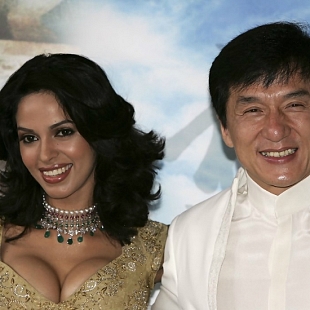 Mallika Sherawat- Jackie Chan (The Myth)