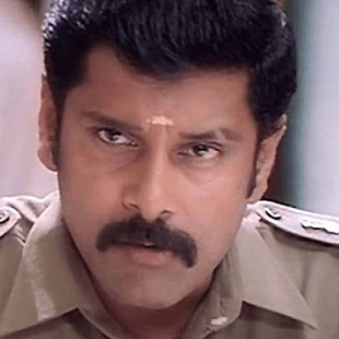 Red Hot : Leading heroine confirms signing Saamy 2 with Vikram