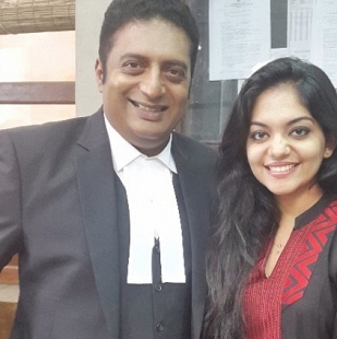 Ahaana meets Prakash Raj