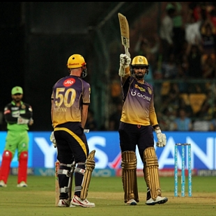 Narine and Lynn rip RCB apart in just 6 overs