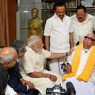 Modi Meets M Karunanidhi at his Residence
