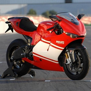 ducati desmosedici d16rr ncr m16