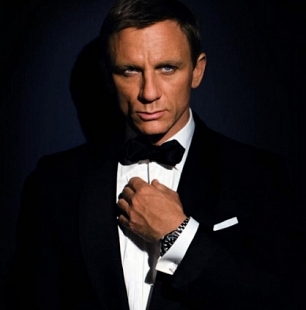 Daniel Craig is said to attend a football match in India on June 11th