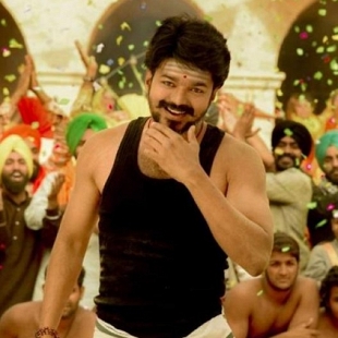 Ram Muthuram theater to play Aalaporaan Tamizhan and Mersal Arasan twice during FDFS