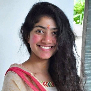 Sai Pallavi-director Vijay film titled as Karu