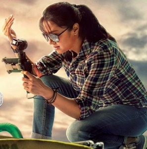 Teaser review of Jyothika's Magalir Mattum