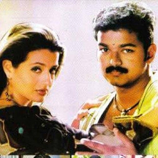 Ameesha Patel Puthiya Geethai Heroines Who Made Their Tamil Debut With A Vijay Film